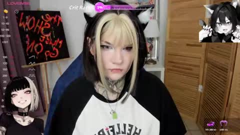 Snapshot of mekurisu chatting on 07.22.26 mekurisu online show from 07.22.26