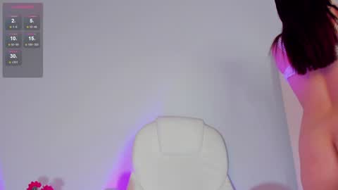 Snapshot of mel_18_ chatting on 02.03.25 A N D R E A online show from 02.03.25