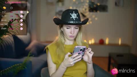 MELANIE  PVT ONLY 60TK PER MIN online show from 10.30.25