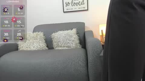 melan_owen online show from 03.08.25