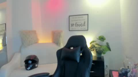 melan_owen online show from 07.26.26