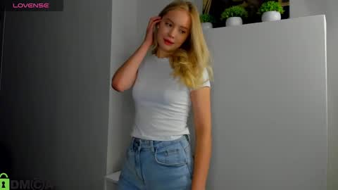 Melanie online show from 09.11.25