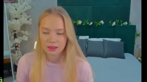 Melanie online show from 11.26.25