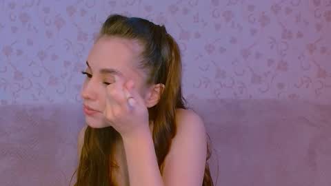 MelanieAlves online show from 09.29.25