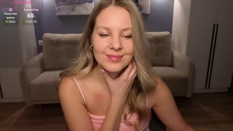 Snapshot of melaniebennett chatting on 01.08.26 Melanie Bennett online show from 01.08.26