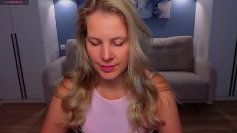 Snapshot of melaniebennett chatting on 06.09.26 Melanie Bennett online show from 06.09.26
