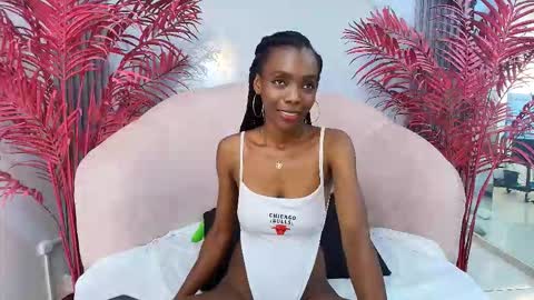 Snapshot of melaniepatton chatting on 10.02.25 Melanie online show from 10.02.25