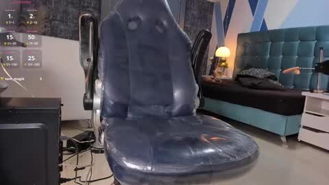 Snapshot of melanierioss_ chatting on 01.30.25 online show from 01.30.25