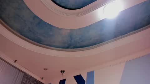 Snapshot of melanierioss_ chatting on 02.11.25 online show from 02.11.25