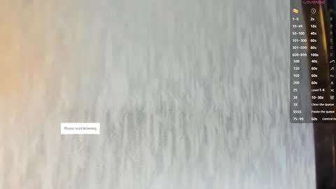 Snapshot of melanierioss_ chatting on 10.03.25 online show from 10.03.25