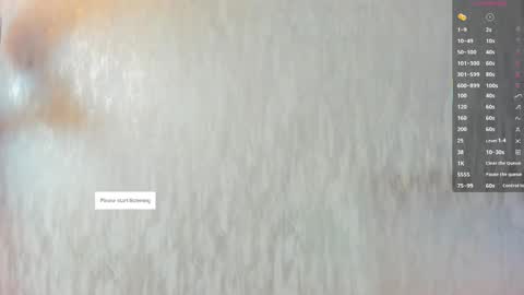 Snapshot of melanierioss_ chatting on 10.10.25 online show from 10.10.25