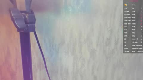 Snapshot of melanierioss_ chatting on 11.13.25 online show from 11.13.25