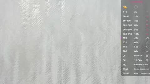 Snapshot of melanierioss_ chatting on 12.01.25 online show from 12.01.25