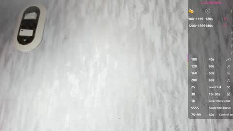 Snapshot of melanierioss_ chatting on 01.12.26 online show from 01.12.26