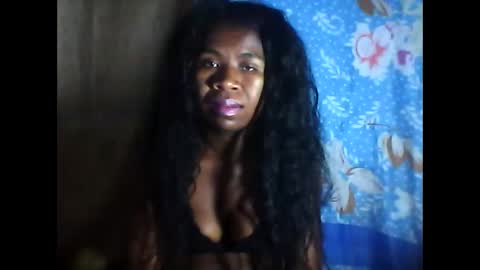 Snapshot of melanih chatting on 01.22.25 melanih online show from 01.22.25