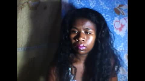 Snapshot of melanih chatting on 01.28.25 melanih online show from 01.28.25