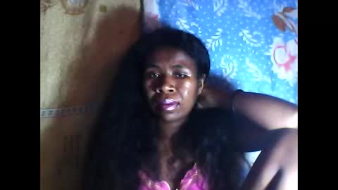 Snapshot of melanih chatting on 02.01.25 melanih online show from 02.01.25
