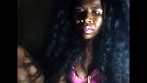 Snapshot of melanih chatting on 02.01.25 melanih online show from 02.01.25