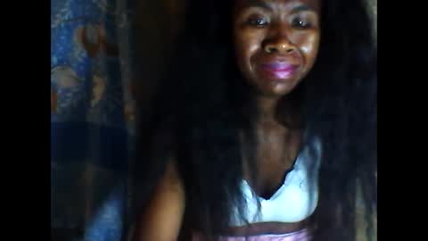 Snapshot of melanih chatting on 03.05.25 melanih online show from 03.05.25