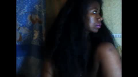 Snapshot of melanih chatting on 03.10.25 melanih online show from 03.10.25