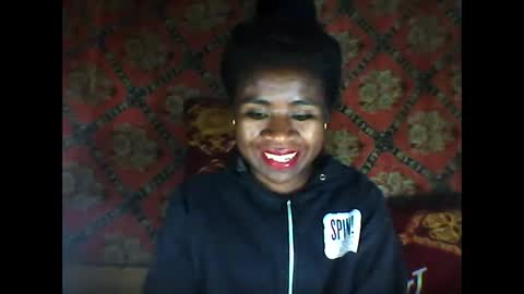 Snapshot of melanih chatting on 09.25.25 melanih online show from 09.25.25