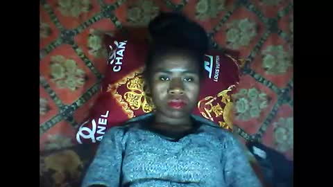 Snapshot of melanih chatting on 09.26.25 melanih online show from 09.26.25