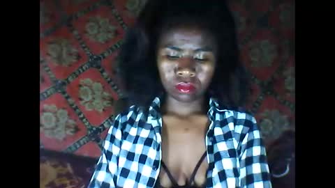 Snapshot of melanih chatting on 10.01.25 melanih online show from 10.01.25