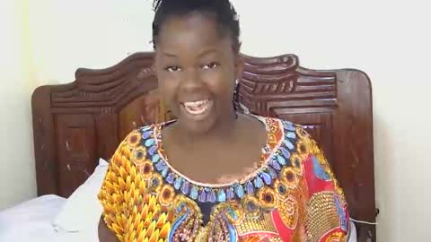 Snapshot of melanin_juicey8 chatting on 05.10.26 melanin_juicey8 online show from 05.10.26