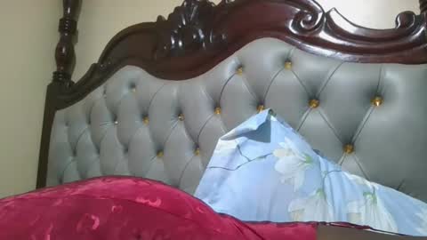 Snapshot of melaninblue chatting on 03.01.26 melaninblue online show from 03.01.26