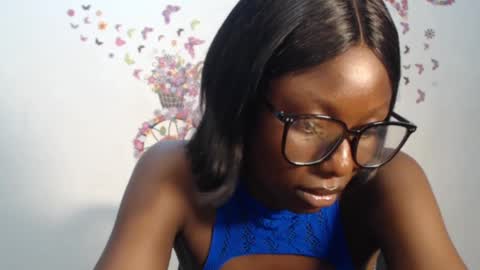 Snapshot of melanine_floral chatting on 03.07.25 Praiz online show from 03.07.25