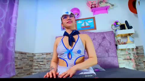 Snapshot of melannytaylor_1 chatting on 12.04.25 Melanny taylor online show from 12.04.25