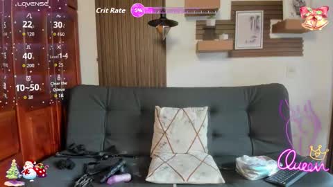 Snapshot of melany_27 chatting on 12.15.25 Melany online show from 12.15.25