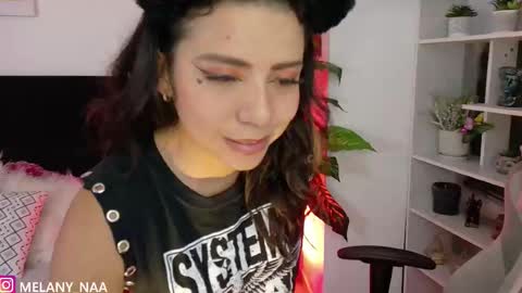 Snapshot of melany_na chatting on 10.24.25 Melany online show from 10.24.25