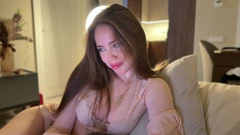 Snapshot of melanybunny chatting on 12.09.24 Adel online show from 12.09.24