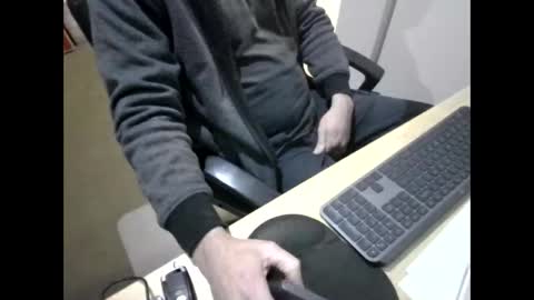 melbguy_075 online show from 05.15.26