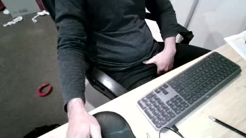 melbguy_075 online show from 06.17.26