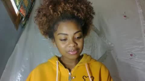 meliana98 online show from 10.18.25