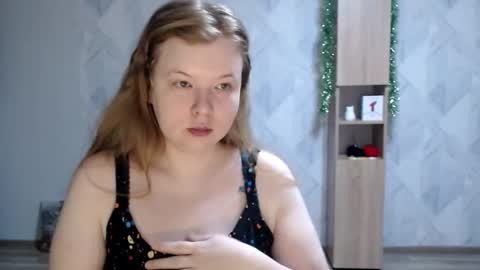 Melina online show from 12.21.25