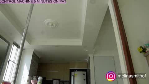 MelinaSmith  online show from 11.21.25