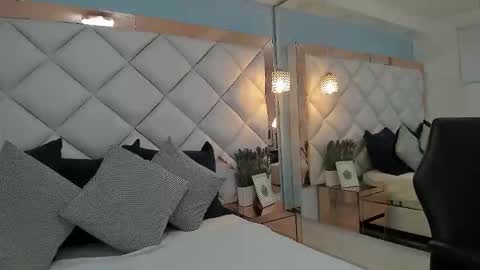 melina_voss online show from 03.25.26