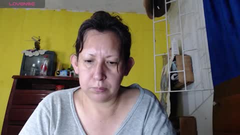 melisa037 online show from 10.18.25