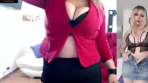 Snapshot of melisa_mcarthy chatting on 04.13.26 Melisa online show from 04.13.26