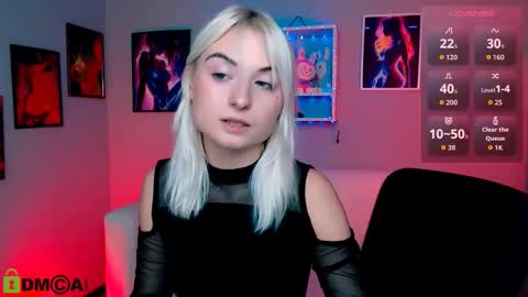 Snapshot of melisa_white1 chatting on 11.21.25 Melisa online show from 11.21.25