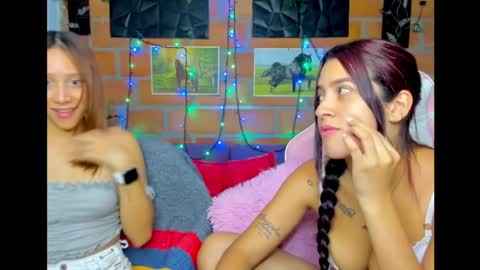 Snapshot of melisaking12 chatting on 01.04.25 Melisa King online show from 01.04.25