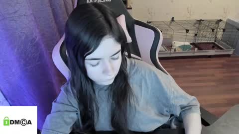 Snapshot of melisanilson chatting on 12.29.24 melisanilson online show from 12.29.24