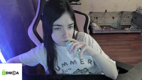 Snapshot of melisanilson chatting on 02.10.25 melisanilson online show from 02.10.25