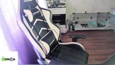 Snapshot of melisanilson chatting on 02.18.25 melisanilson online show from 02.18.25