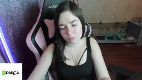 Snapshot of melisanilson chatting on 10.17.25 melisanilson online show from 10.17.25