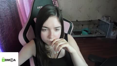 Snapshot of melisanilson chatting on 10.18.25 melisanilson online show from 10.18.25