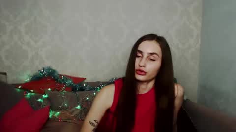 Snapshot of melisareu chatting on 12.23.24 melisareu online show from 12.23.24